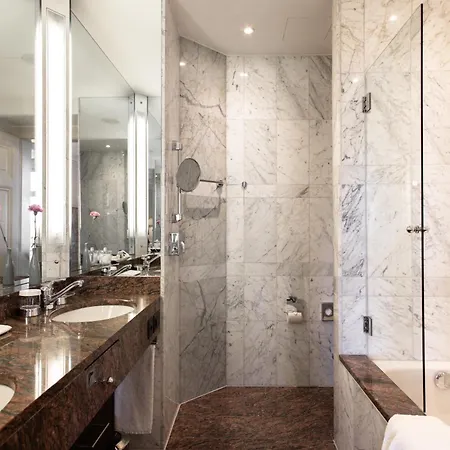 Hotel Bellevue Palace 5*