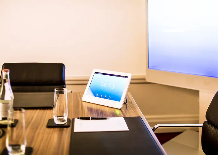 Bellevue Palace Готель