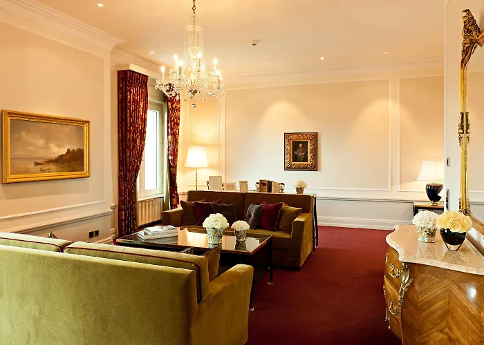 Bellevue Palace Готель 5*